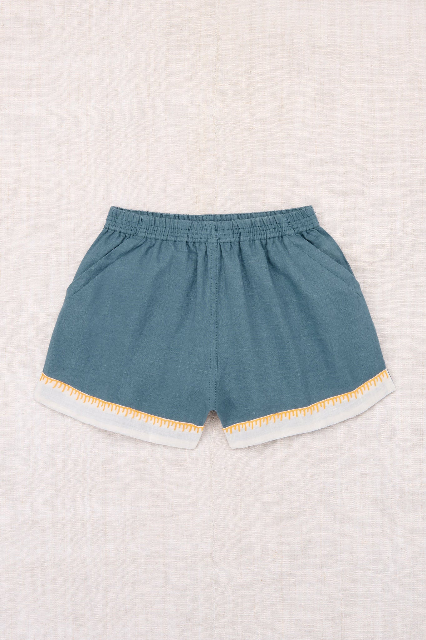 Traveler Short