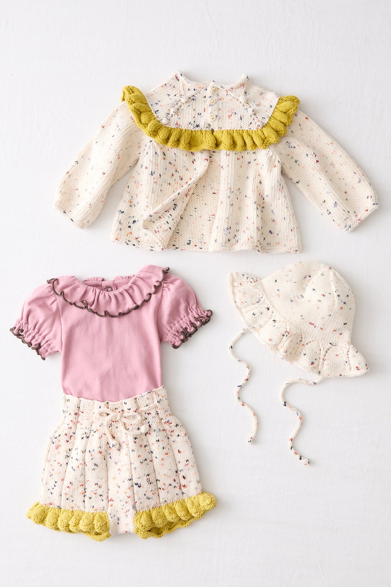 Baby Scallop Hem Shorts