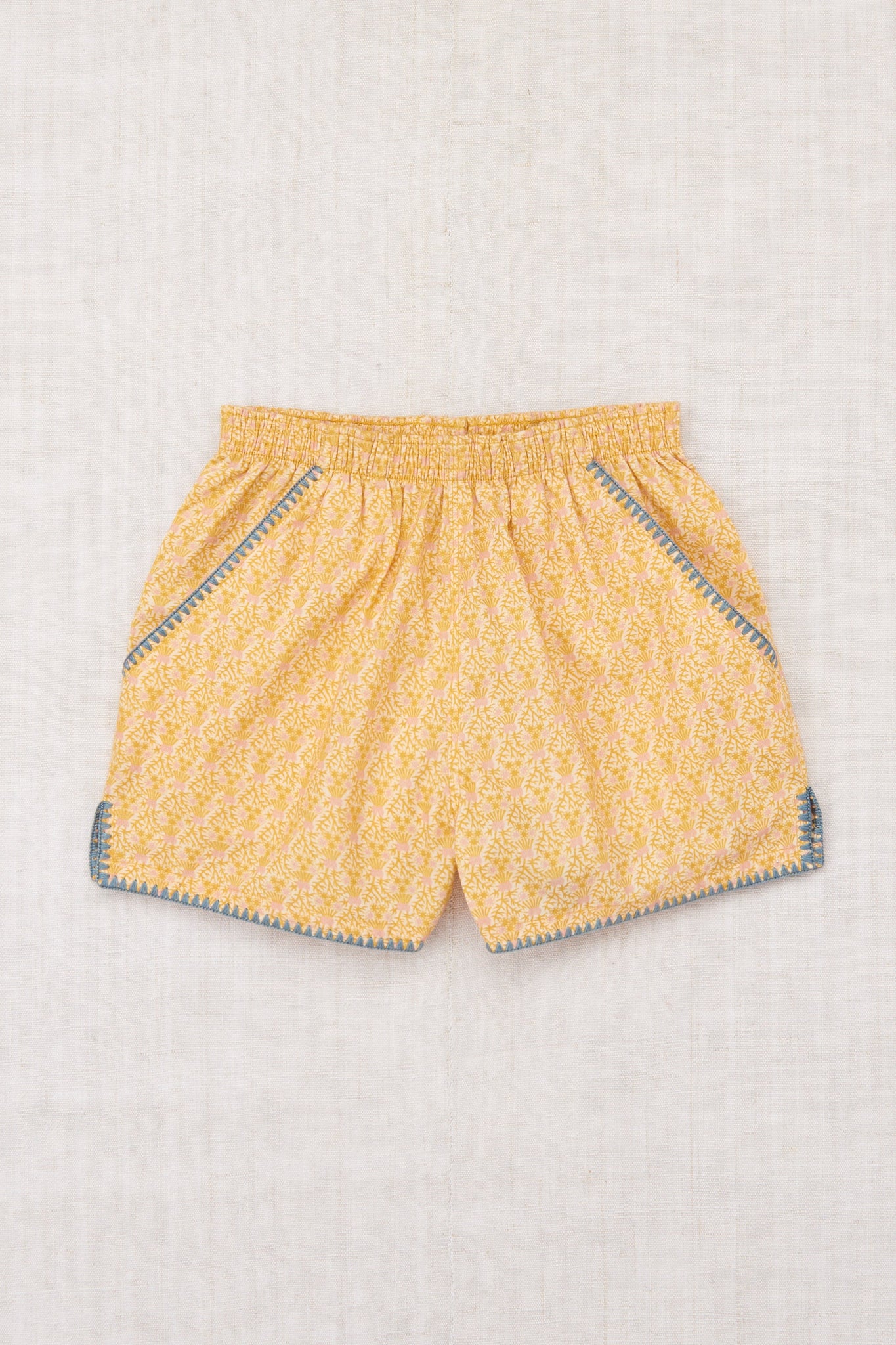 Traveler short
