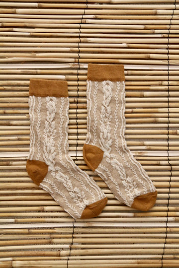 Caramel flower twist socks