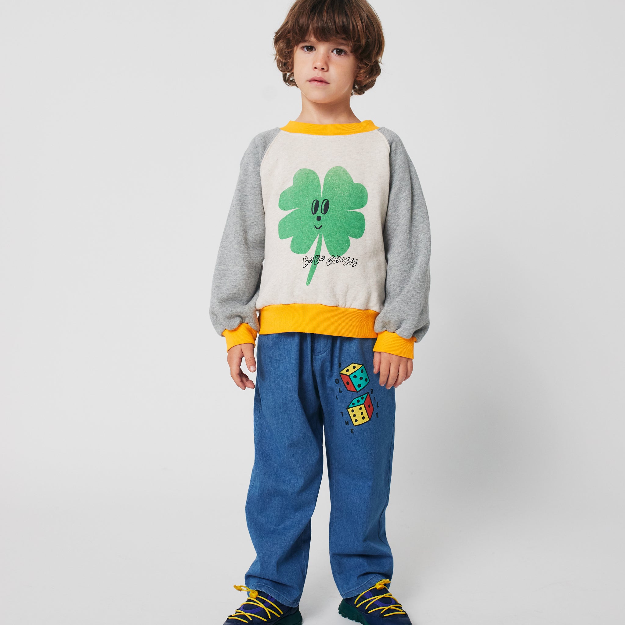 [K*B 25FW 1차] Lucky Clover Ranglan Sweatshirt Woven Ranglan Sleeve