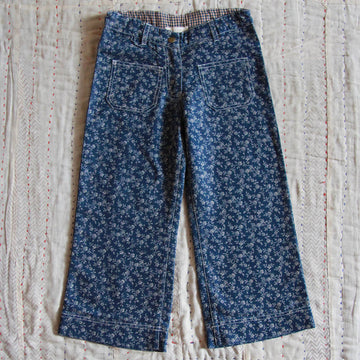 Pants in Blue Denim Flowers by Bonjour