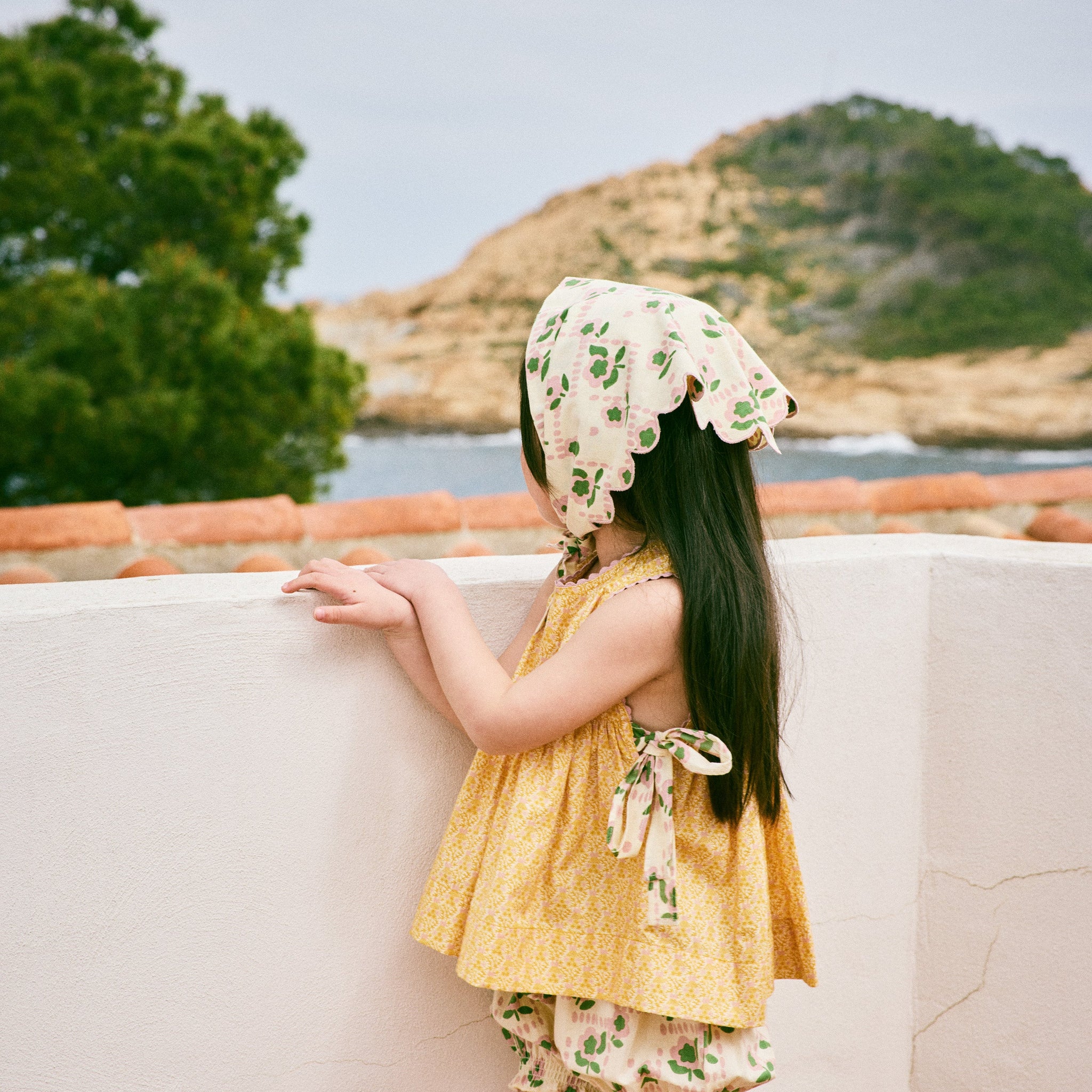 Lottie Top